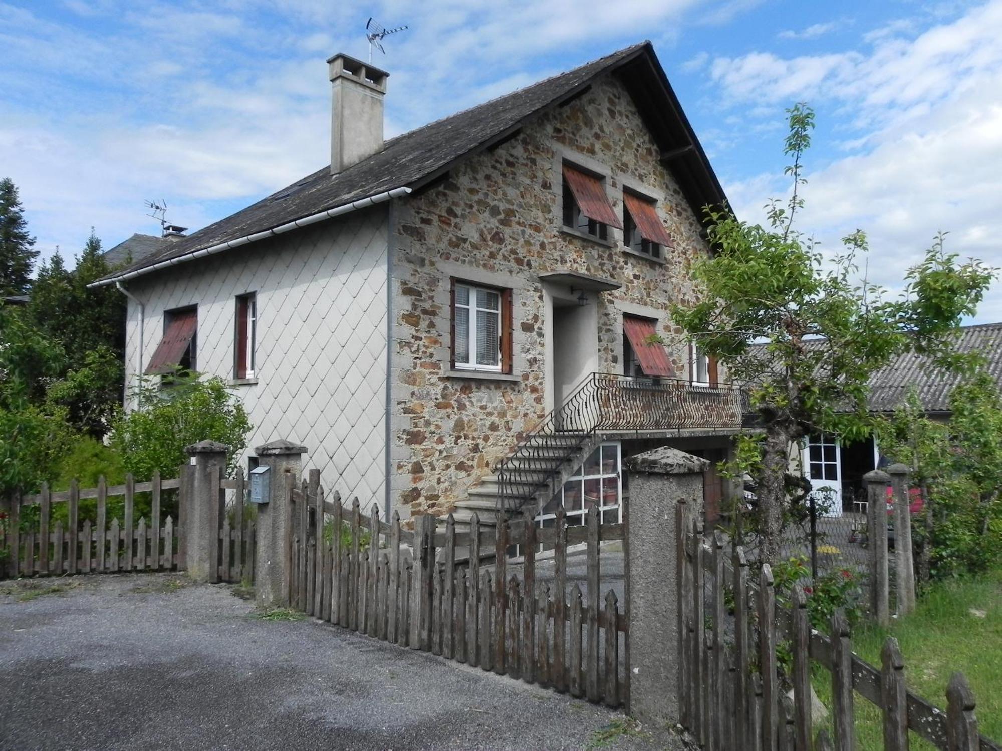 Maison En Aveyron Villa Sauveterre-de-Rouergue ภายนอก รูปภาพ